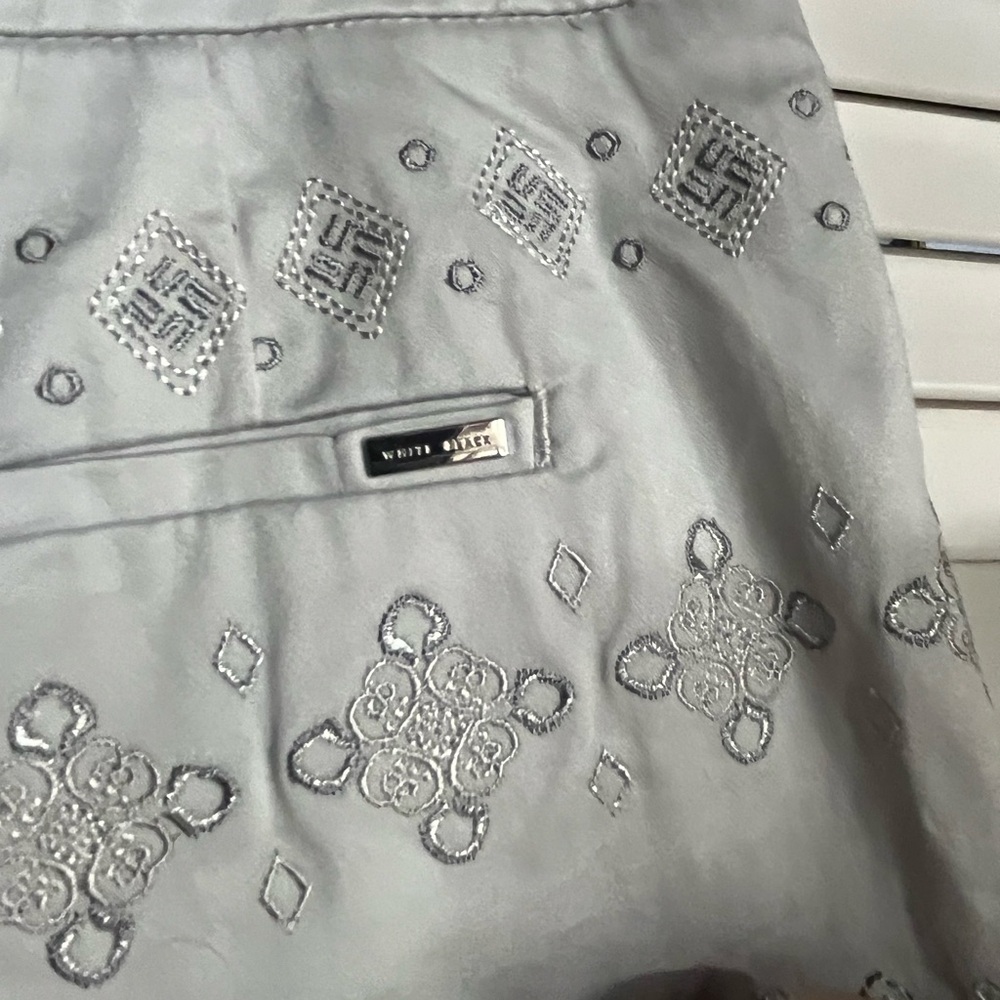 White House Black Market Light Gray Embroidered High-Waist Shorts - Picture 9 of 11